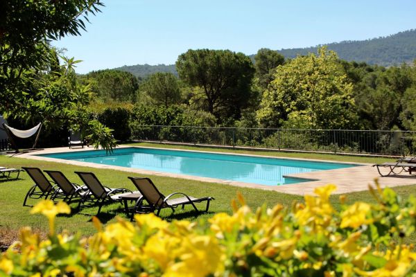 lp1-torre-nova-resort-pool__600x400.jpg