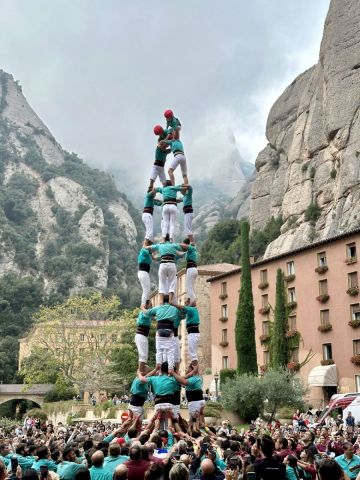 montserrat7__360x480.JPG