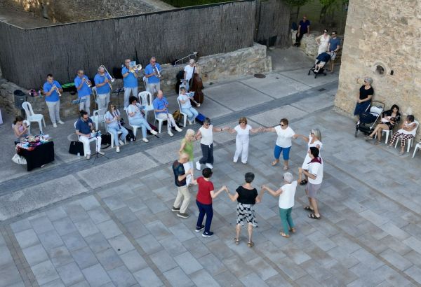 sardanes5__600x410.JPG