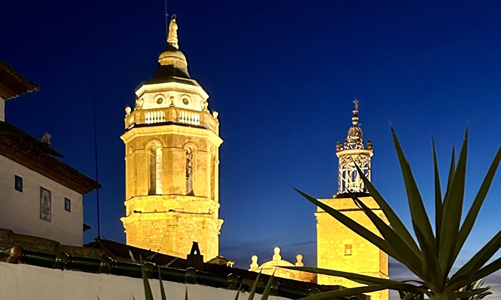 Blue_moon_diner_in_het_Palau_Maricel_-_Sitges_1