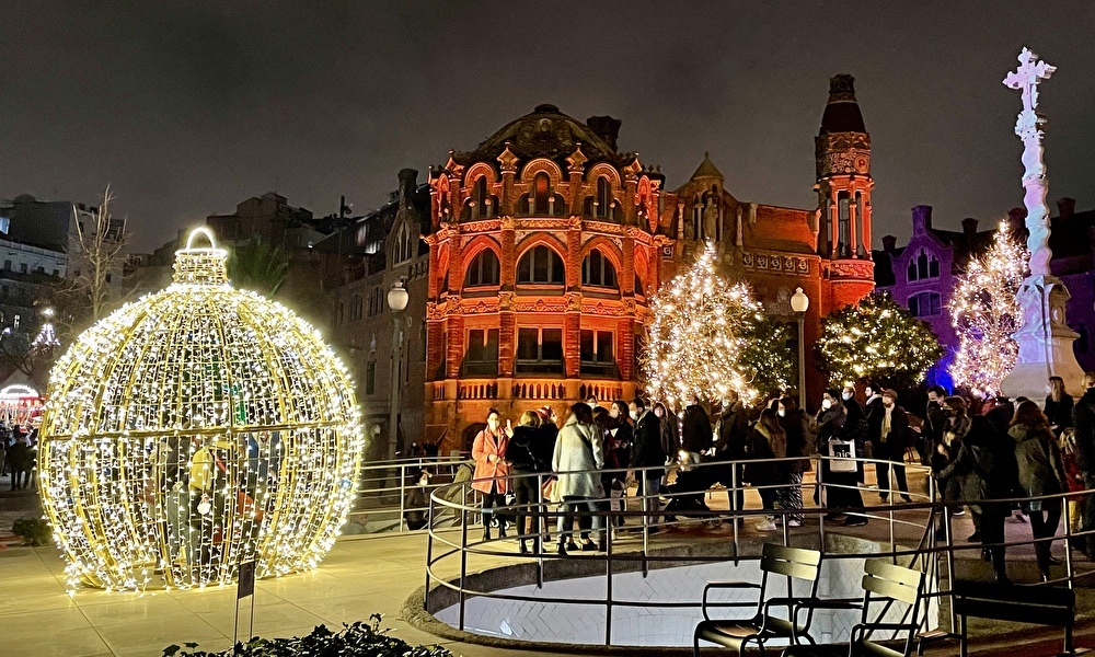 Tussen_licht_en_modernisme:_LLums_de_Sant_Pau